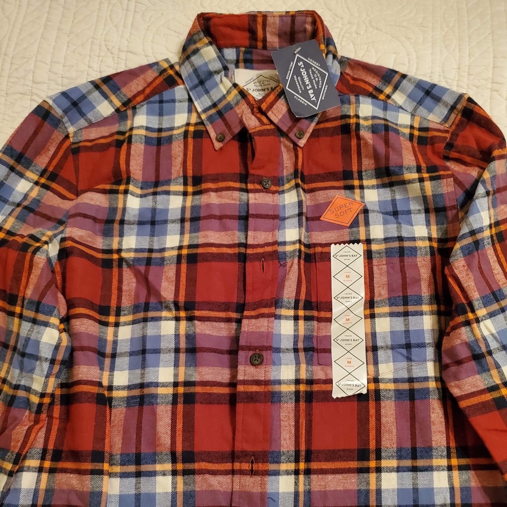 NWT St. John’s Bay Long Sleeve Flannel Dress Shirt Size M